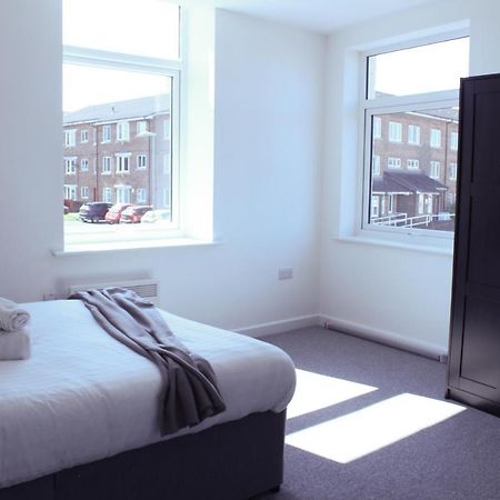Stylish 1Br Apartment In The Heart Of Heywood Eksteriør bilde