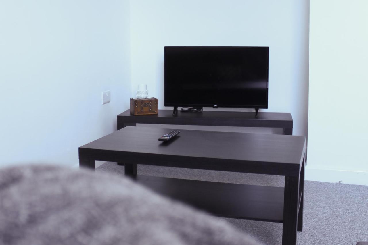 Stylish 1Br Apartment In The Heart Of Heywood Eksteriør bilde